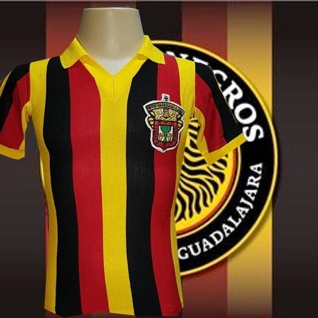 Camisa retrô Chivas Guadalajara